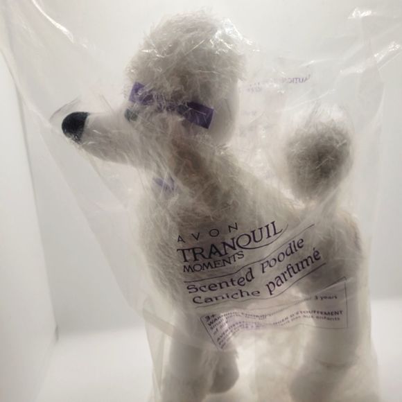 Avon Tranquil Moments Plush Poodle White Scented NIP - Picture 6 of 8